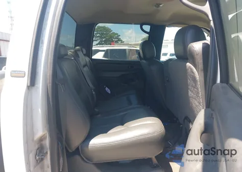 2005 Chevrolet Silverado 2500Hd Work Truck from USA, damaged, VIN 1GCHC23U35F949373